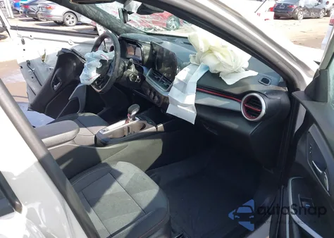 2026 Chevrolet Trax Fwd 1Rs из США, поврежденный, VIN KL77LGEP8TC073816